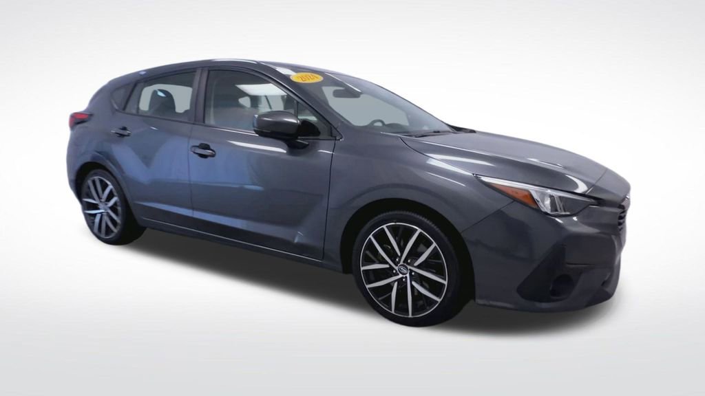 Used 2024 Subaru Impreza 2.0i Sport image 2