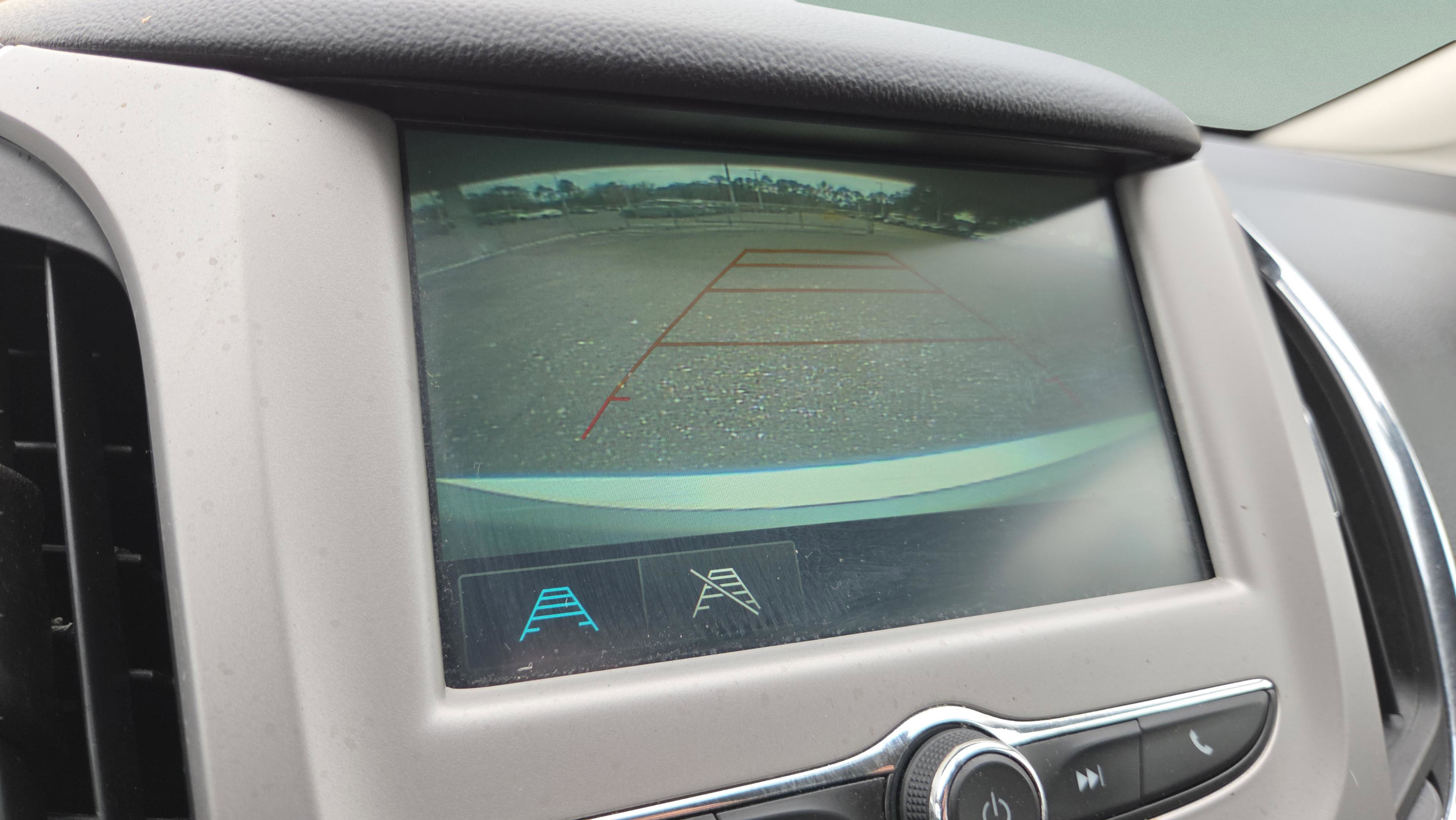 Used 2018 Chevrolet Cruze LS image 31