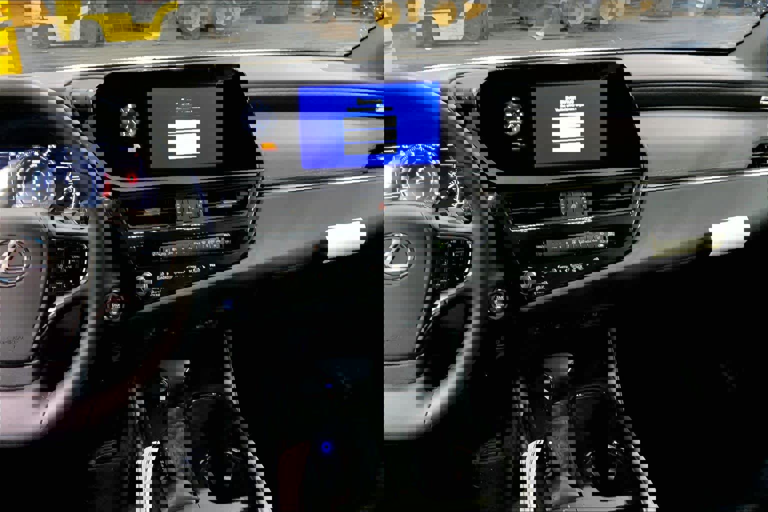 New 2025 Lexus ES 350 w/ Premium Package image 6