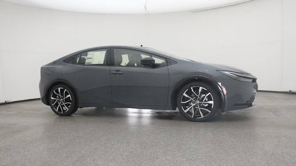 New 2026 Toyota Prius Plug-In Hybrid image 31