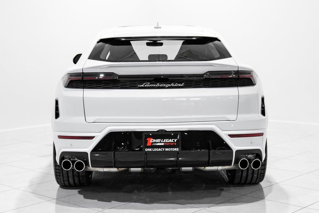 Used 2025 Lamborghini Urus SE AWD/4WD image 10