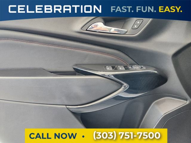 Certified 2025 Chevrolet Trax RS w/ Driver Confidence Package image 7