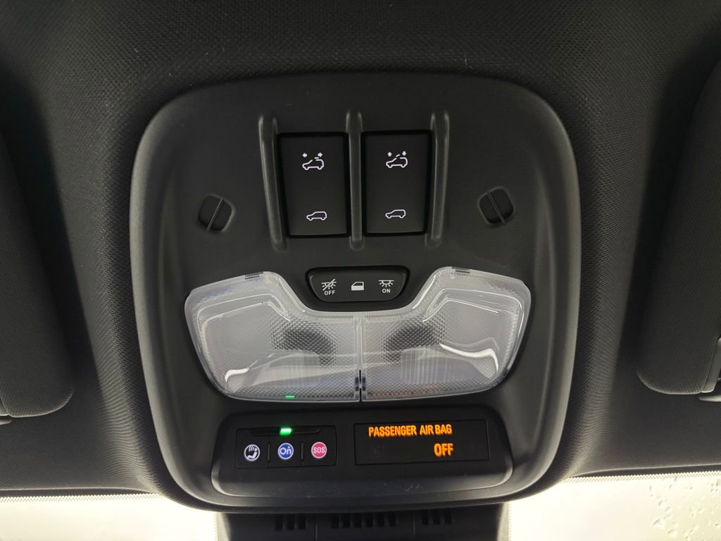 New 2026 GMC Canyon Elevation w/ Convenience Package image 28