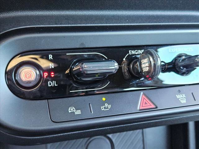 Used 2025 MINI Cooper 2-Door Hardtop image 12