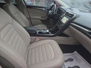 Used 2017 Ford Fusion SE w/ Fusion SE Technology Package FWD image 8