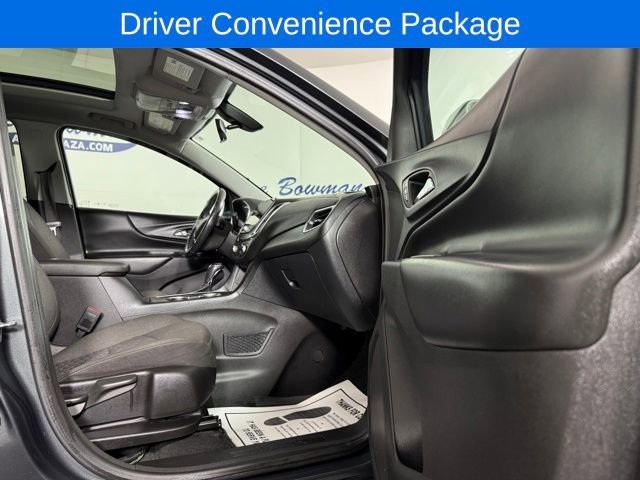 Used 2018 Chevrolet Equinox LT image 17