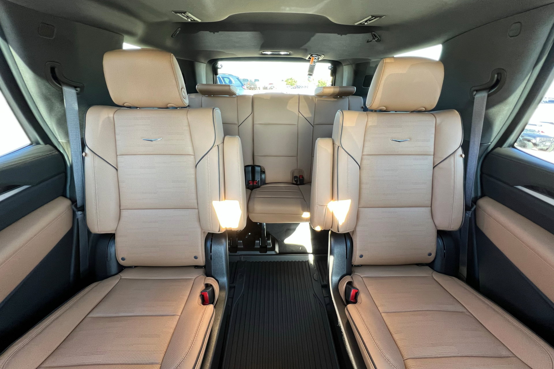 New 2026 Cadillac Escalade Luxury w/ Touring Package image 27
