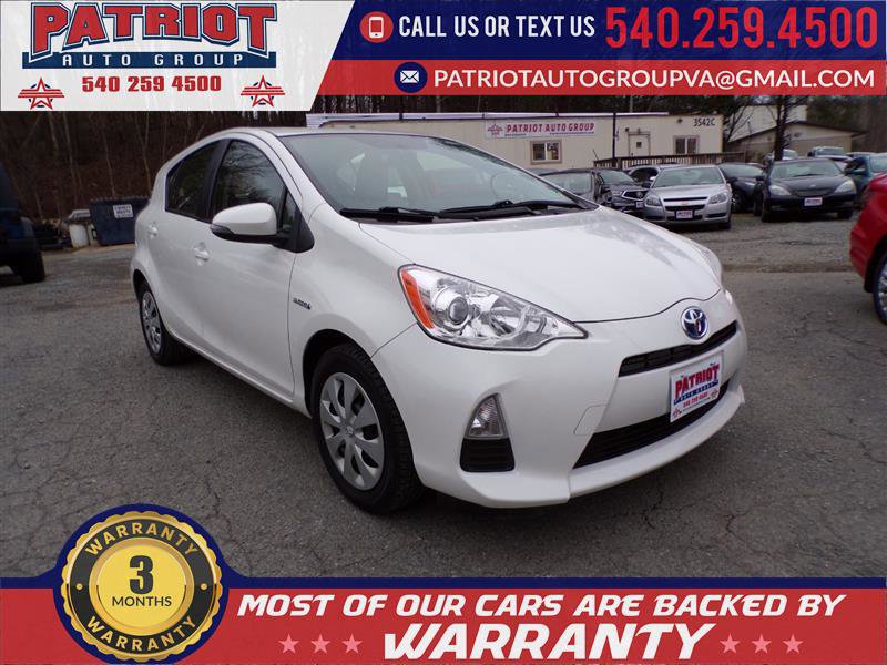 Used 2014 Toyota Prius C One image 1