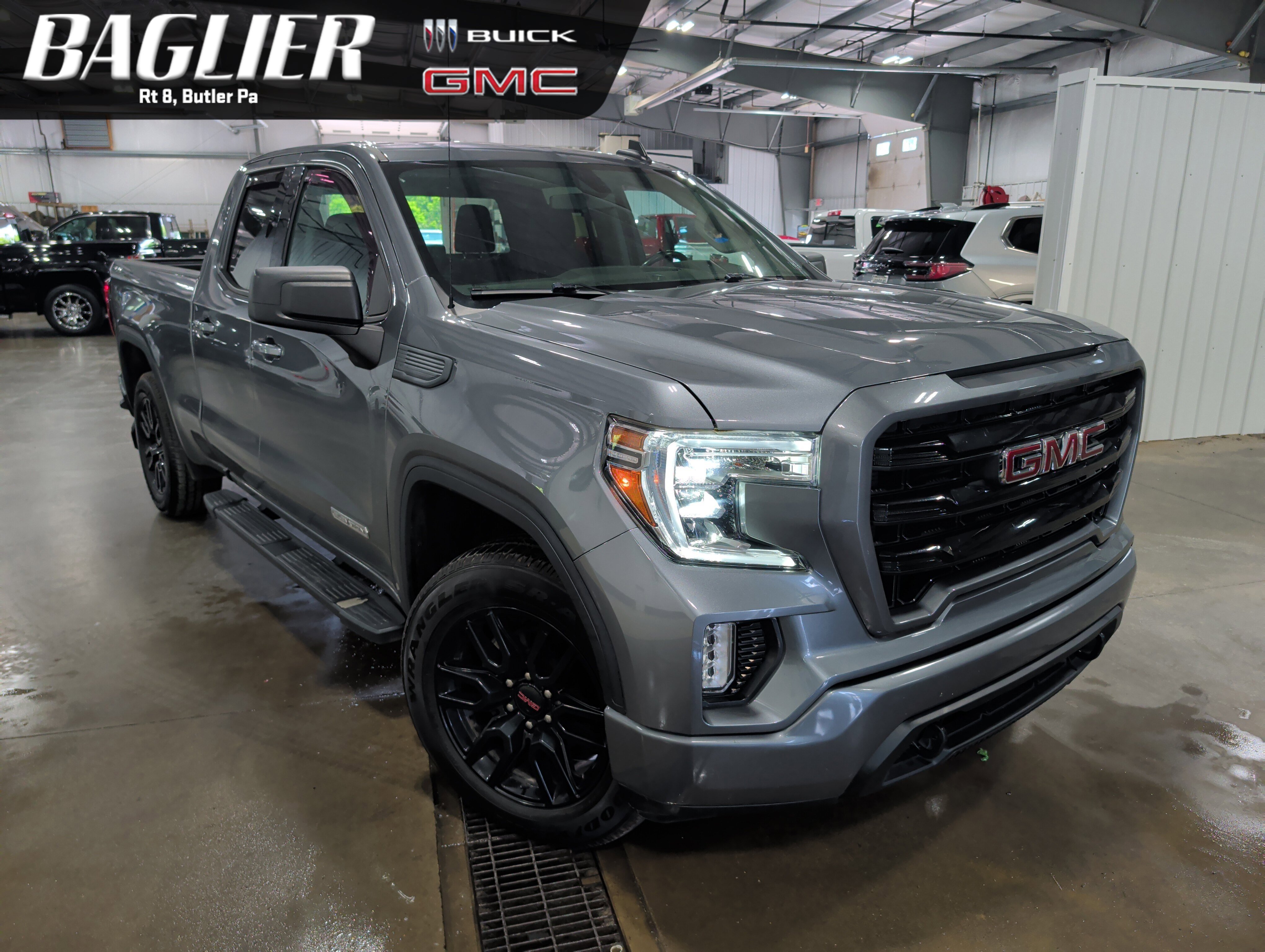Used 2020 GMC Sierra 1500 Elevation w/ Elevation Value Package AWD/4WD image 1