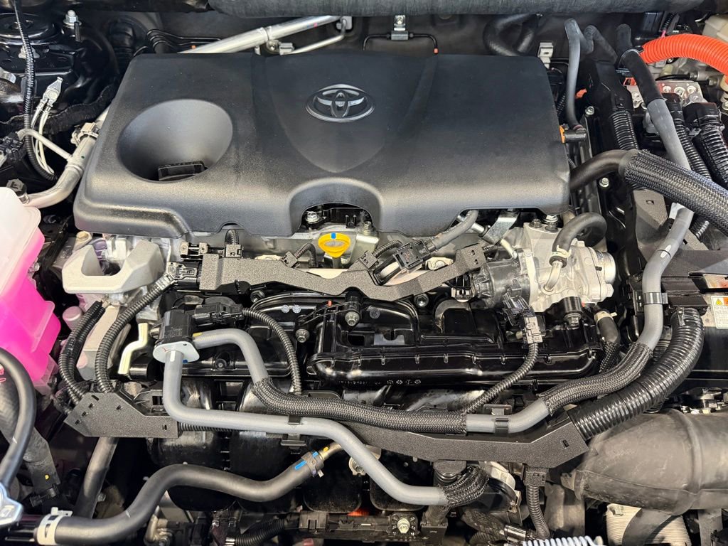 Certified 2025 Toyota RAV4 XLE image 32