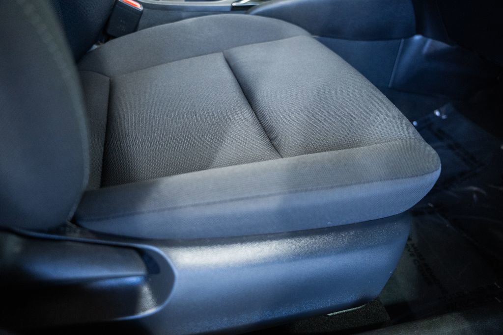 Used 2024 Toyota Corolla LE image 29