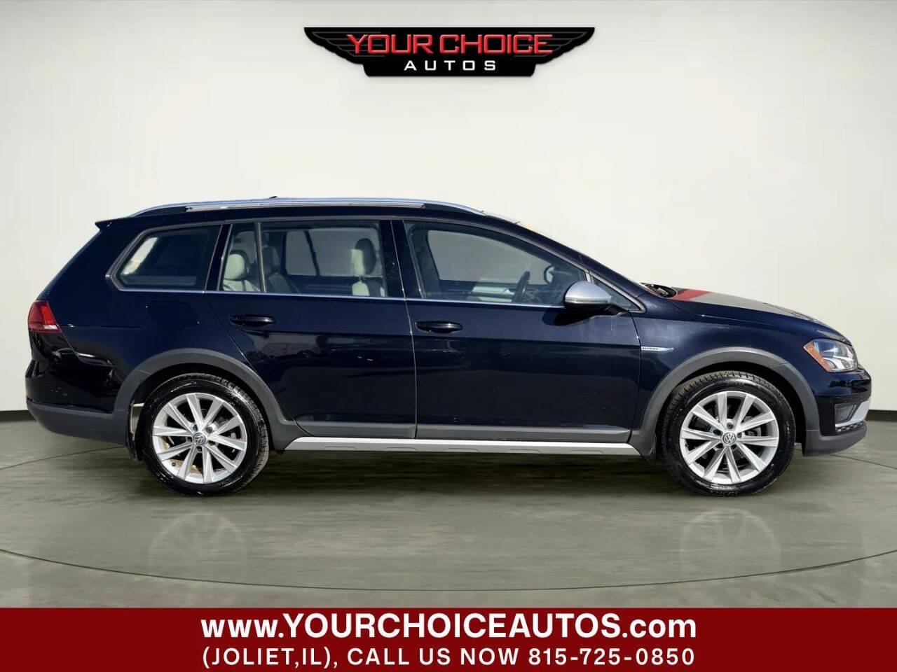 Used 2017 Volkswagen Golf Alltrack SE AWD/4WD image 7