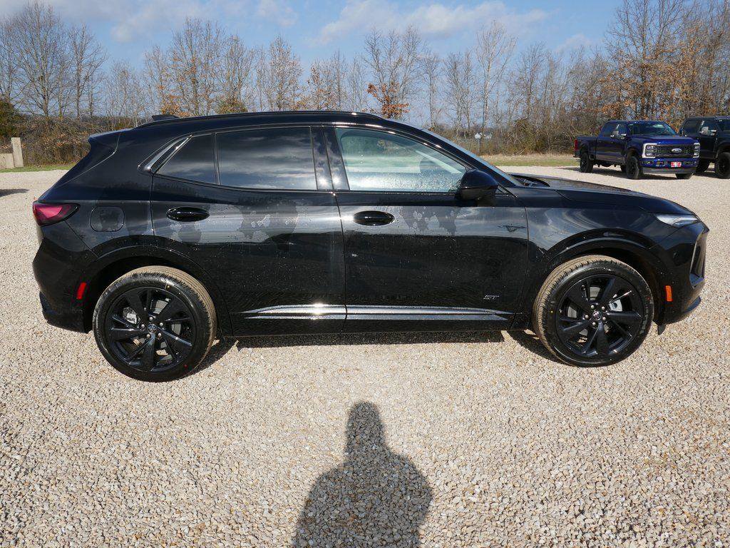 New 2026 Buick Envision Sport Touring image 2