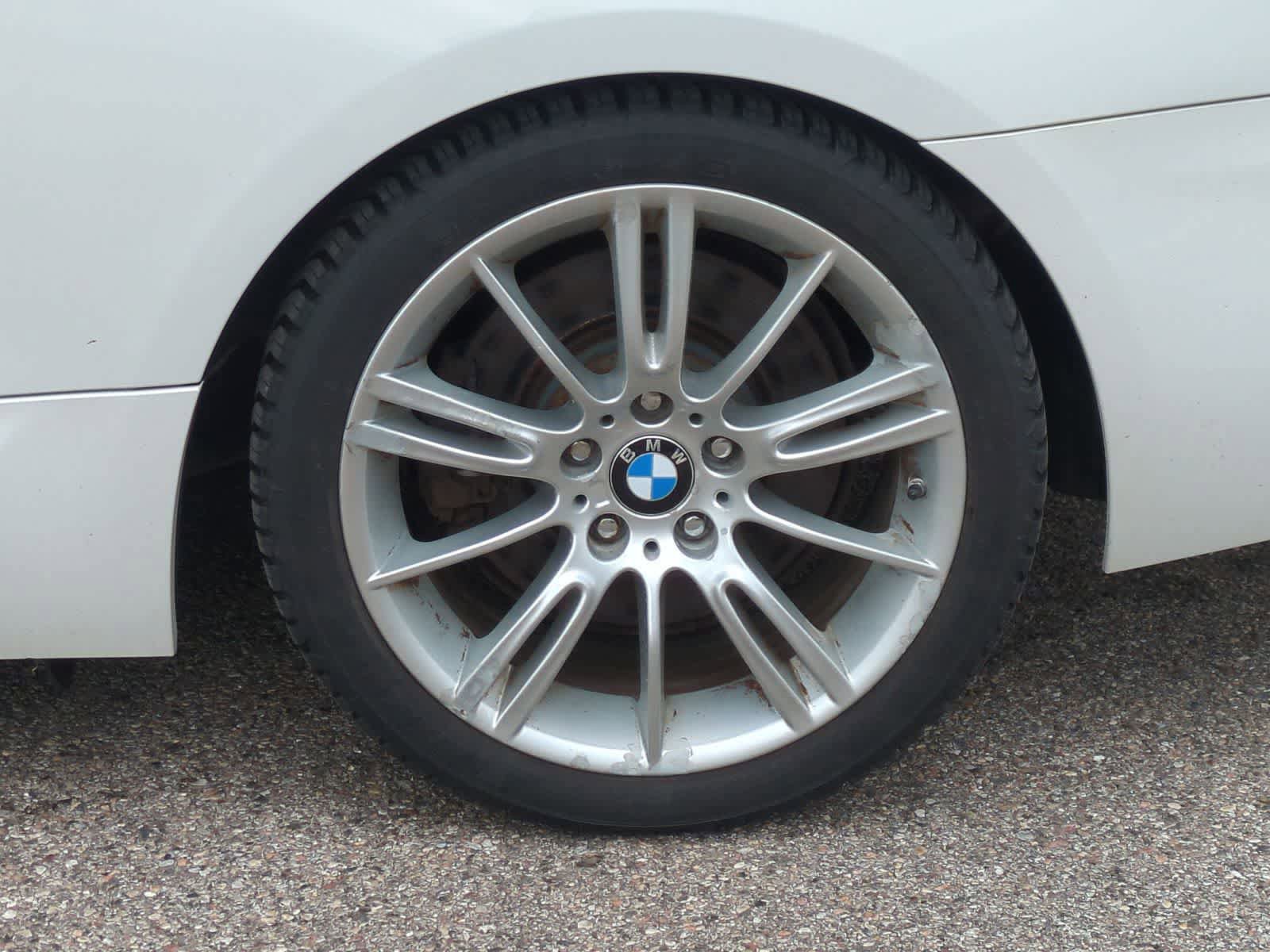 Used 2012 BMW 335i Convertible RWD image 14