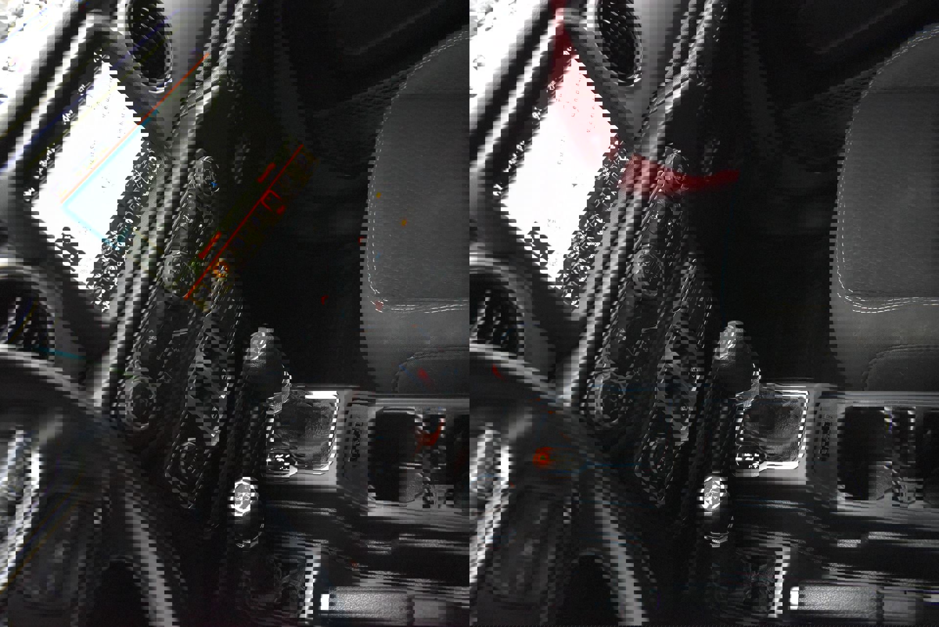 Used 2021 Jeep Wrangler Sport S image 21