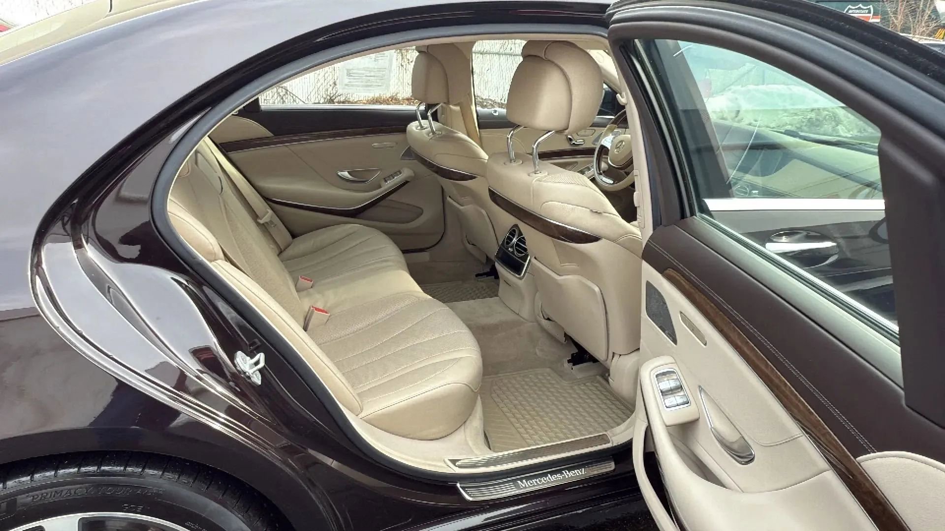 Used 2014 Mercedes-Benz S 550 Sedan image 24