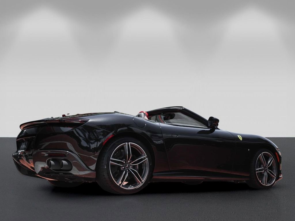 Certified 2024 Ferrari Roma Spider RWD image 31