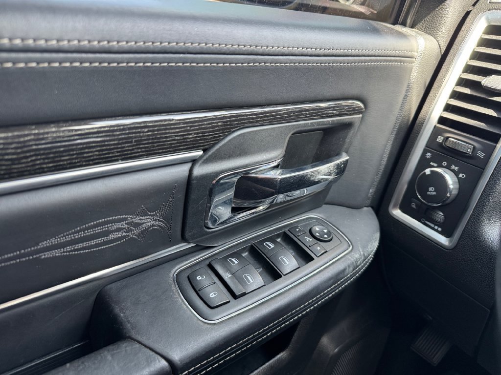 Used 2015 RAM 1500 Limited AWD/4WD image 11