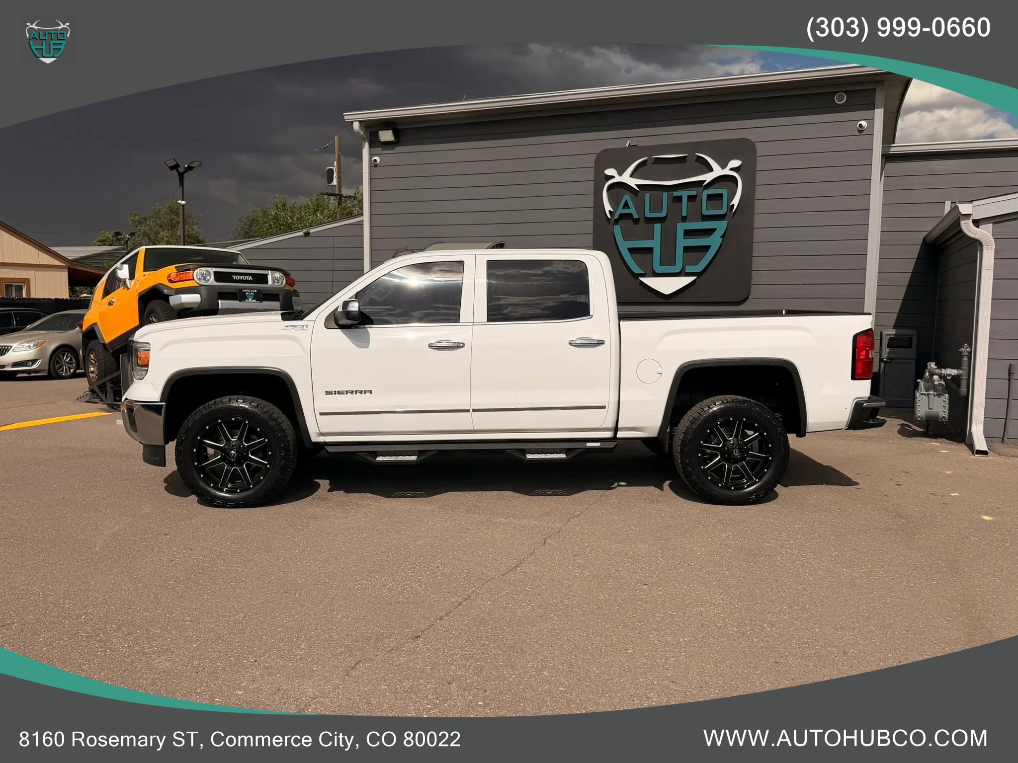 Used 2015 GMC Sierra 1500 SLT w/ SLT Crew Cab Value Package AWD/4WD image 7