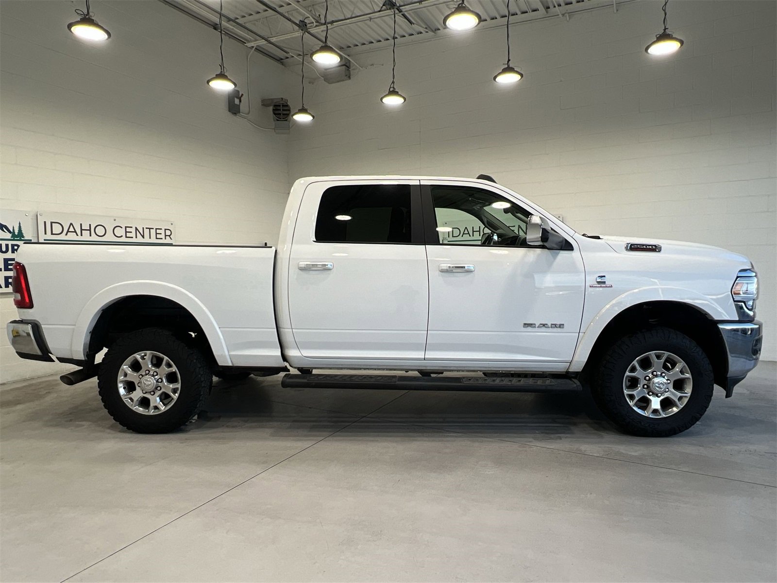Used 2020 RAM 2500 Laramie image 9