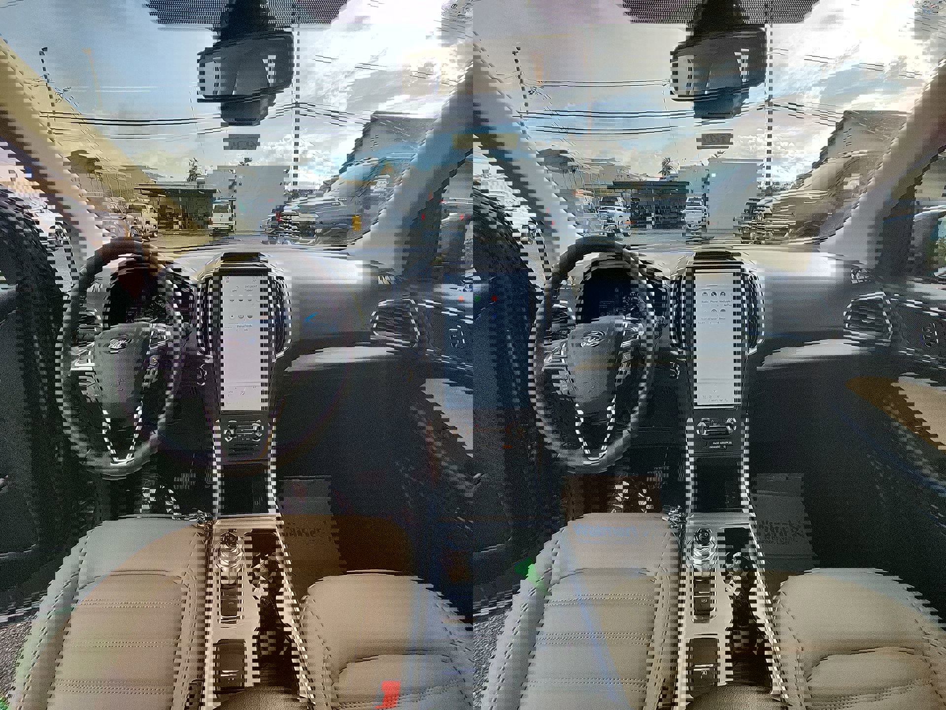 Used 2024 Ford Edge SEL w/ Convenience Package image 25