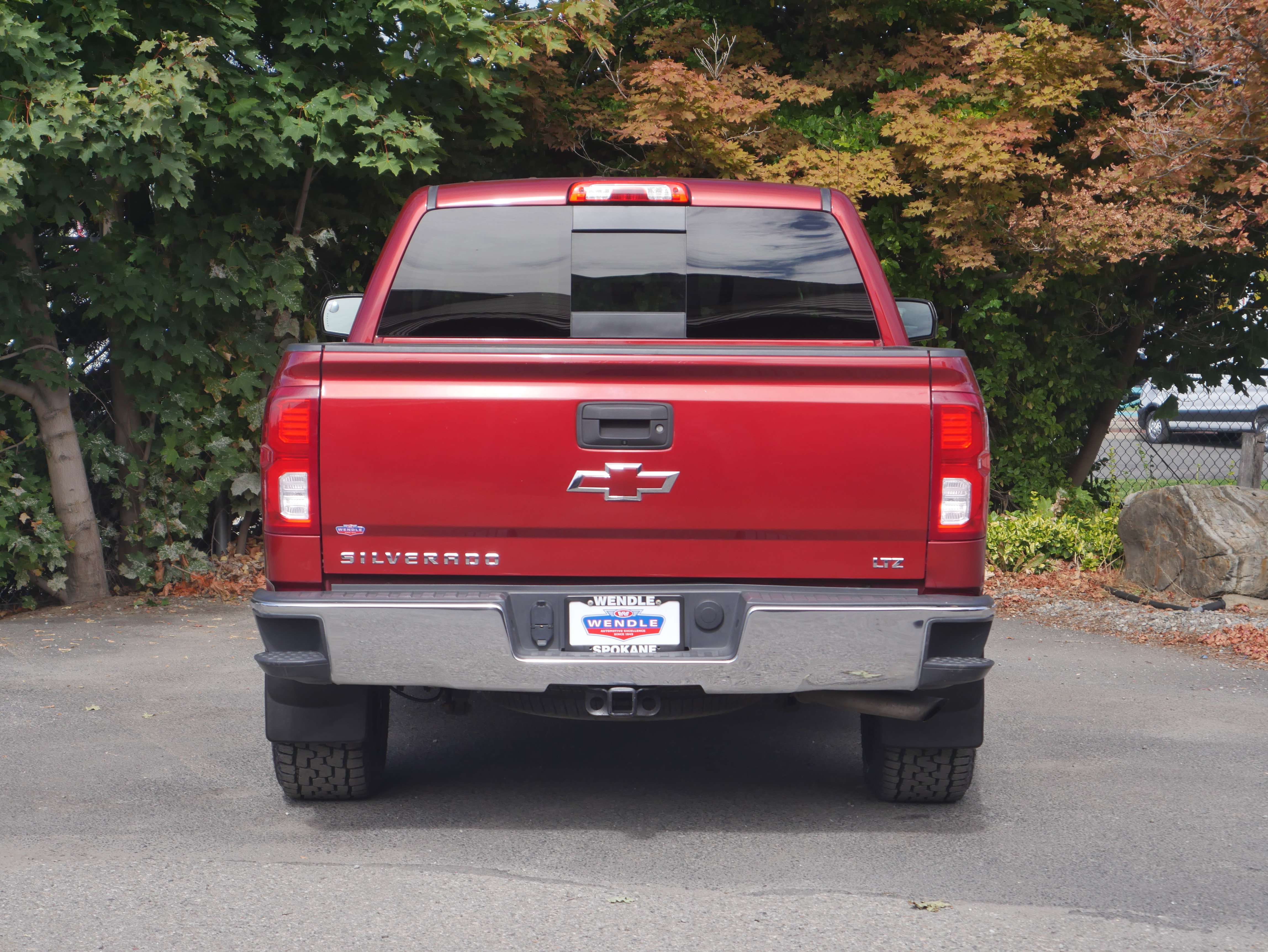 Used 2018 Chevrolet Silverado 1500 LTZ AWD/4WD image 14