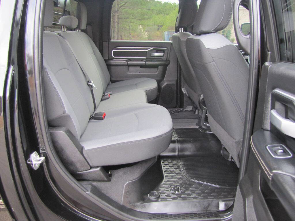 Used 2024 RAM 4500 SLT w/ Quick Order Package 2YG SLT image 16