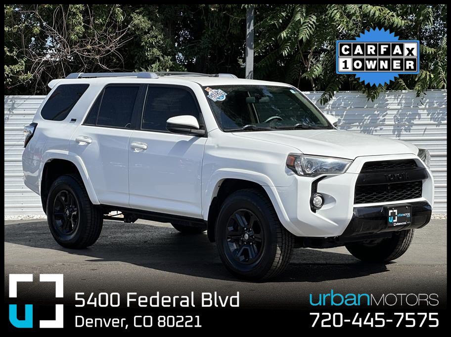 Used 2017 Toyota 4Runner SR5 AWD/4WD image 1