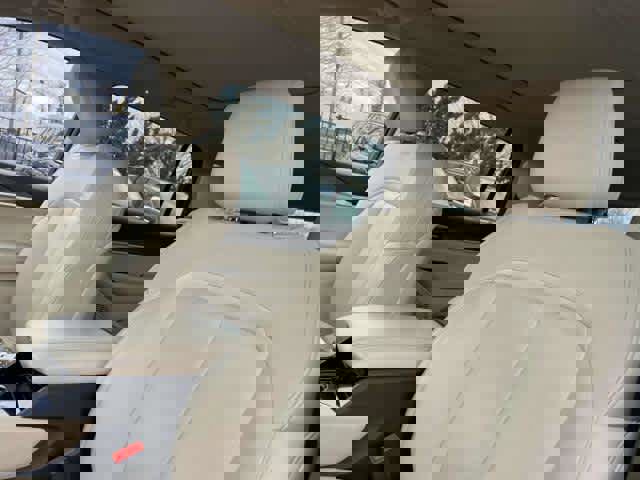 Used 2022 Jeep Grand Cherokee L Limited image 6