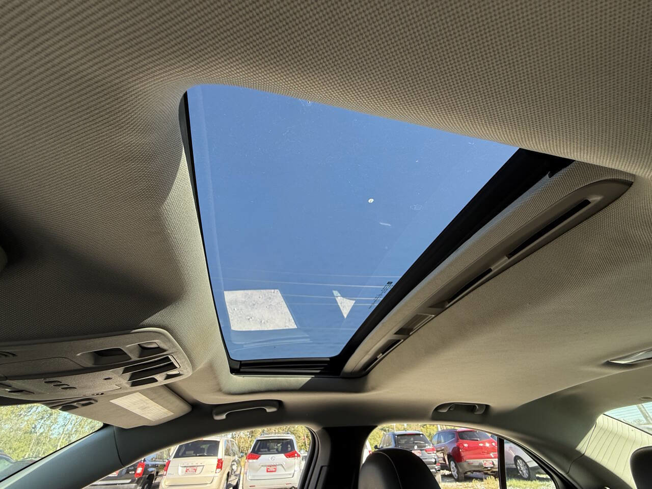 Used 2014 Chevrolet Malibu LT w/ Power Convenience Package image 25