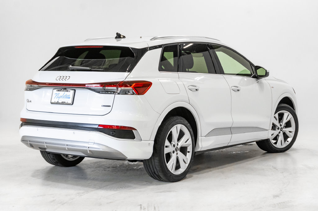 Used 2023 Audi Q4 e-tron Premium Plus w/ Premium Plus AWD/4WD image 31