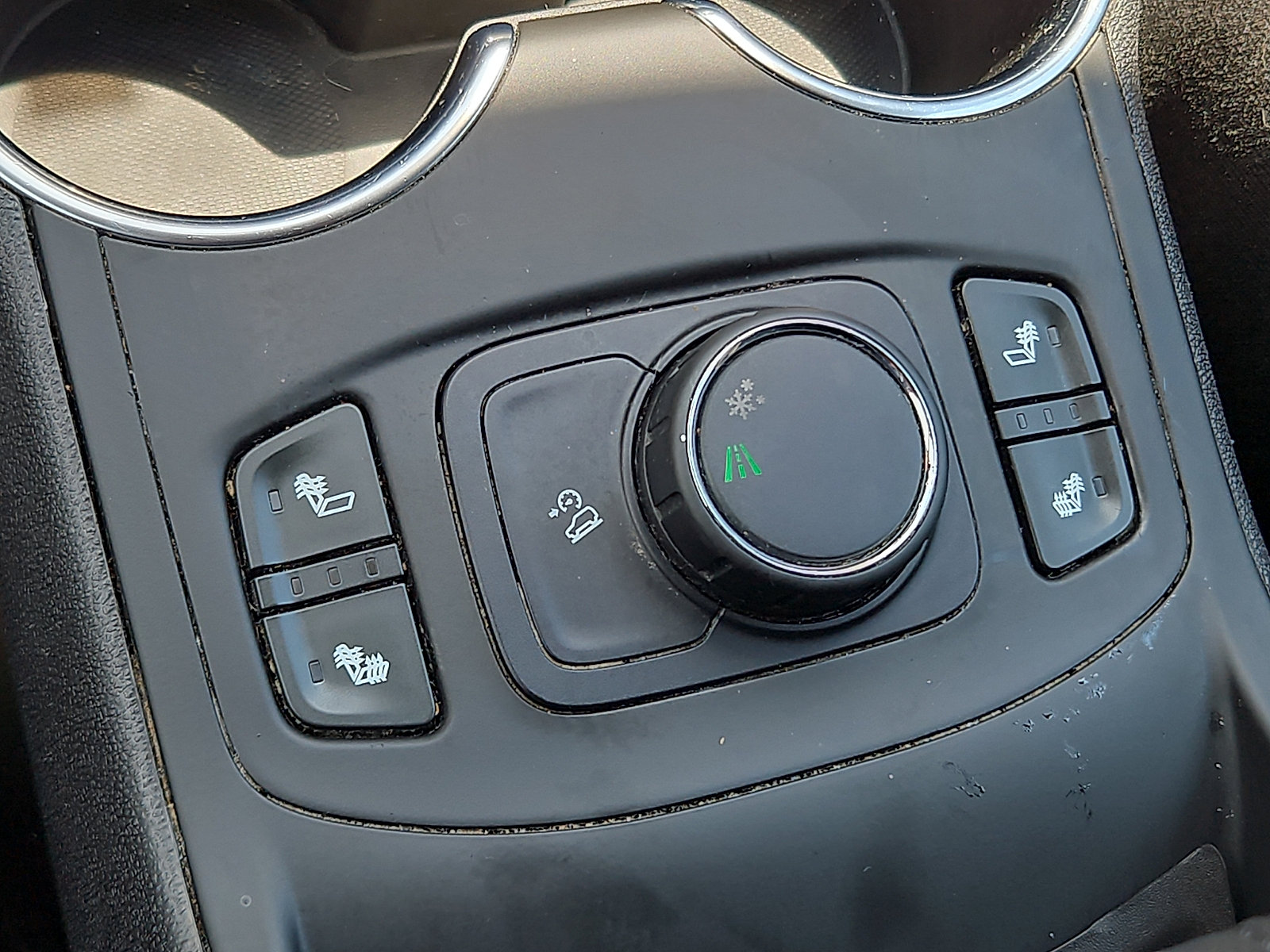 Certified 2018 GMC Terrain SLE w/ Driver Convenience Package FWD image 24
