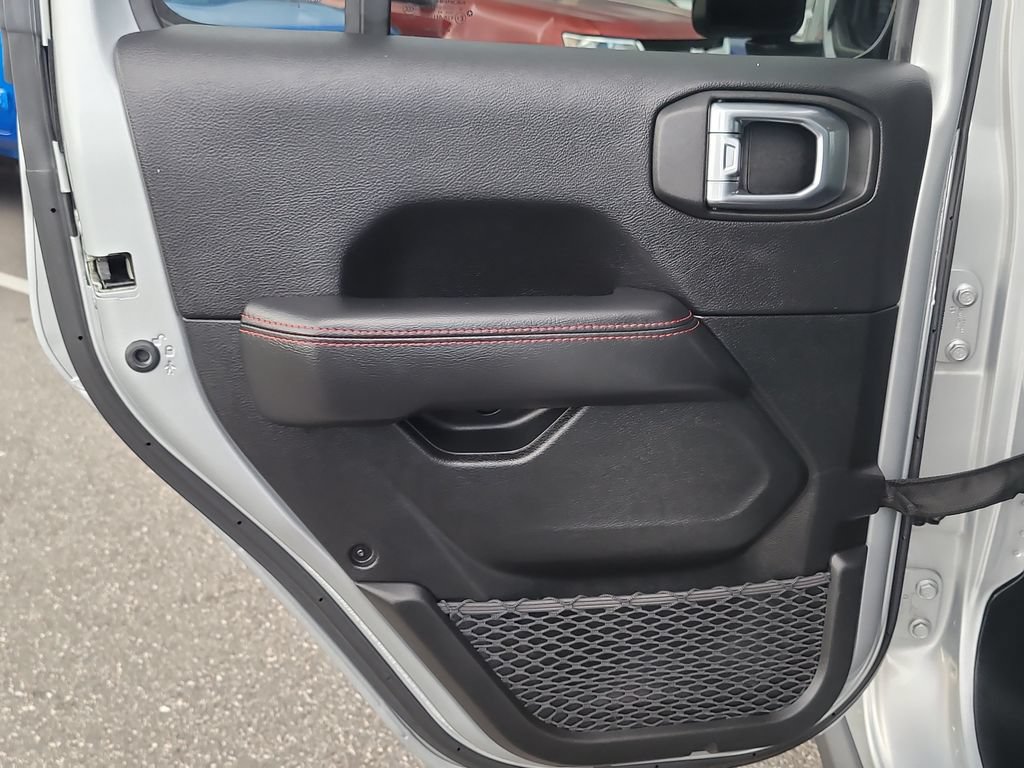 Used 2023 Jeep Gladiator Rubicon AWD/4WD image 11