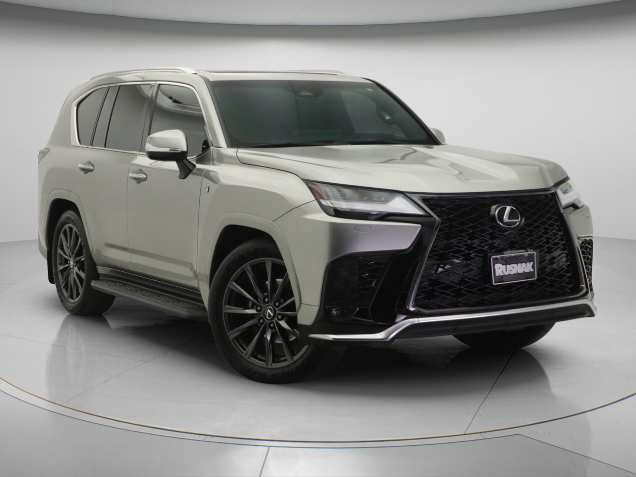 Used 2026 Lexus LX 600 F Sport w/ Accessory Package (Z1) AWD/4WD image 32