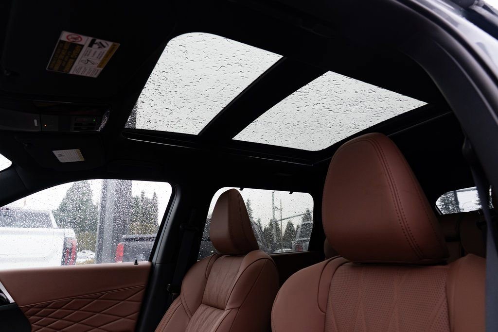 New 2026 Mitsubishi Outlander SEL image 18