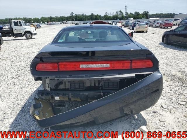 Used 2014 Dodge Challenger R/T image 7