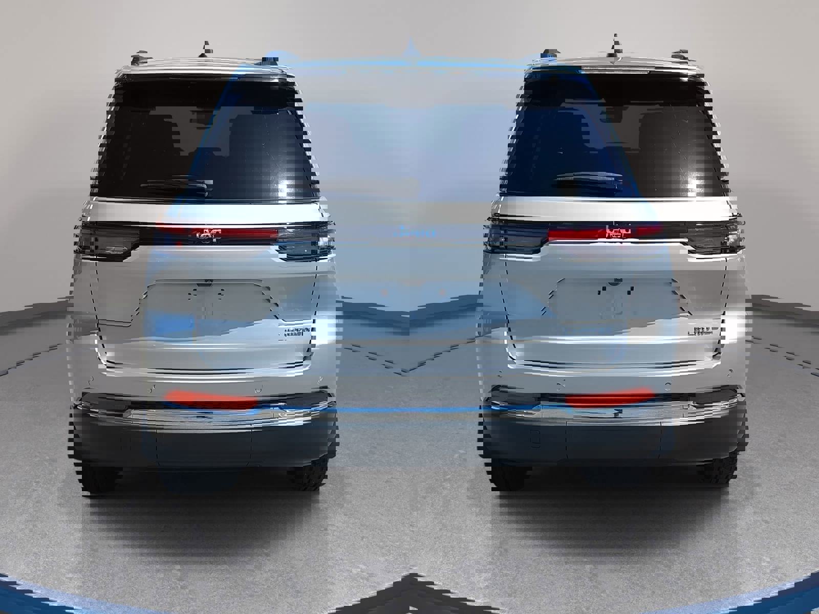 Used 2024 Jeep Grand Cherokee Limited image 6