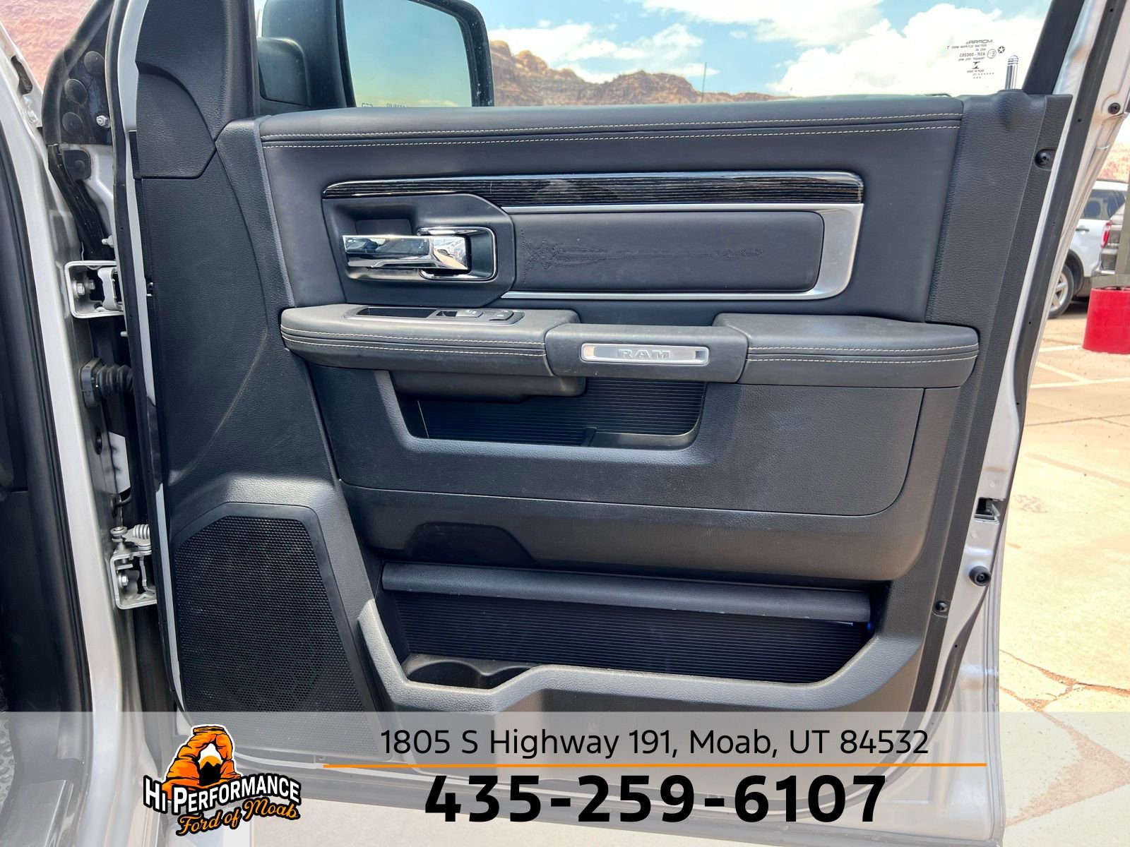 Used 2015 RAM 1500 Limited image 34