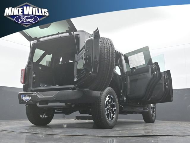 New 2025 Ford Bronco Outer Banks AWD/4WD image 37