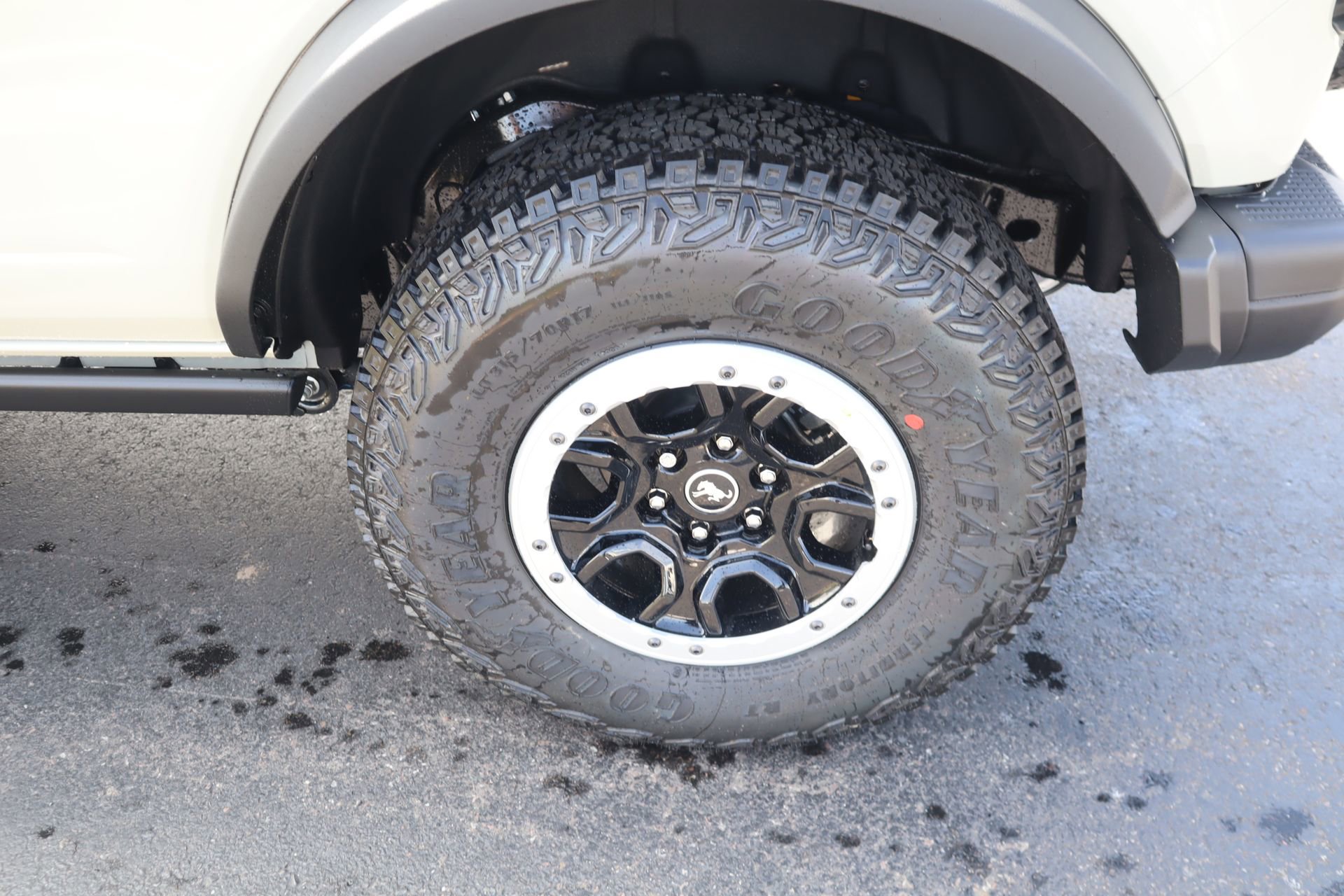New 2026 Ford Bronco Badlands AWD/4WD image 21