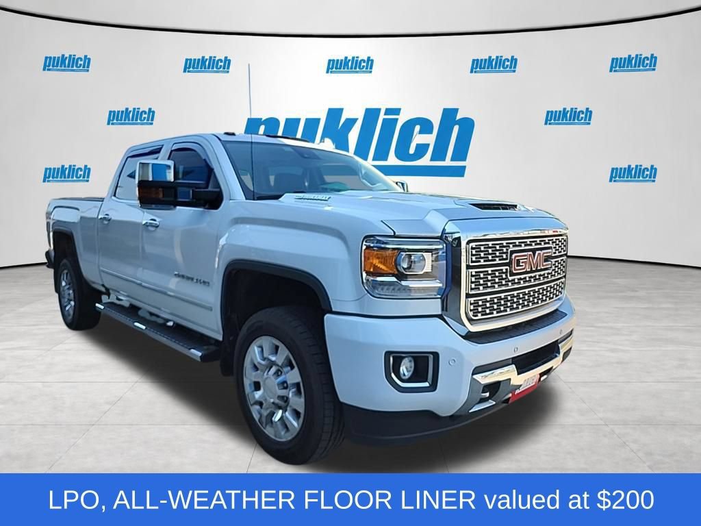 Used 2018 GMC Sierra 2500 Denali w/ Duramax Plus Package AWD/4WD image 7