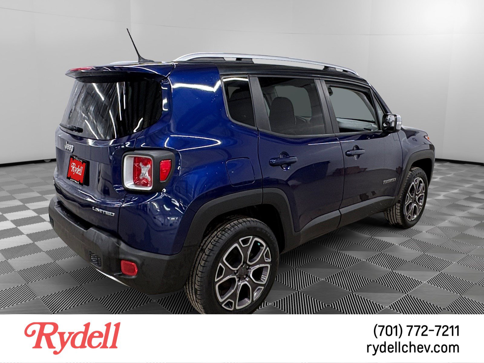 Used 2016 Jeep Renegade Limited AWD/4WD image 5