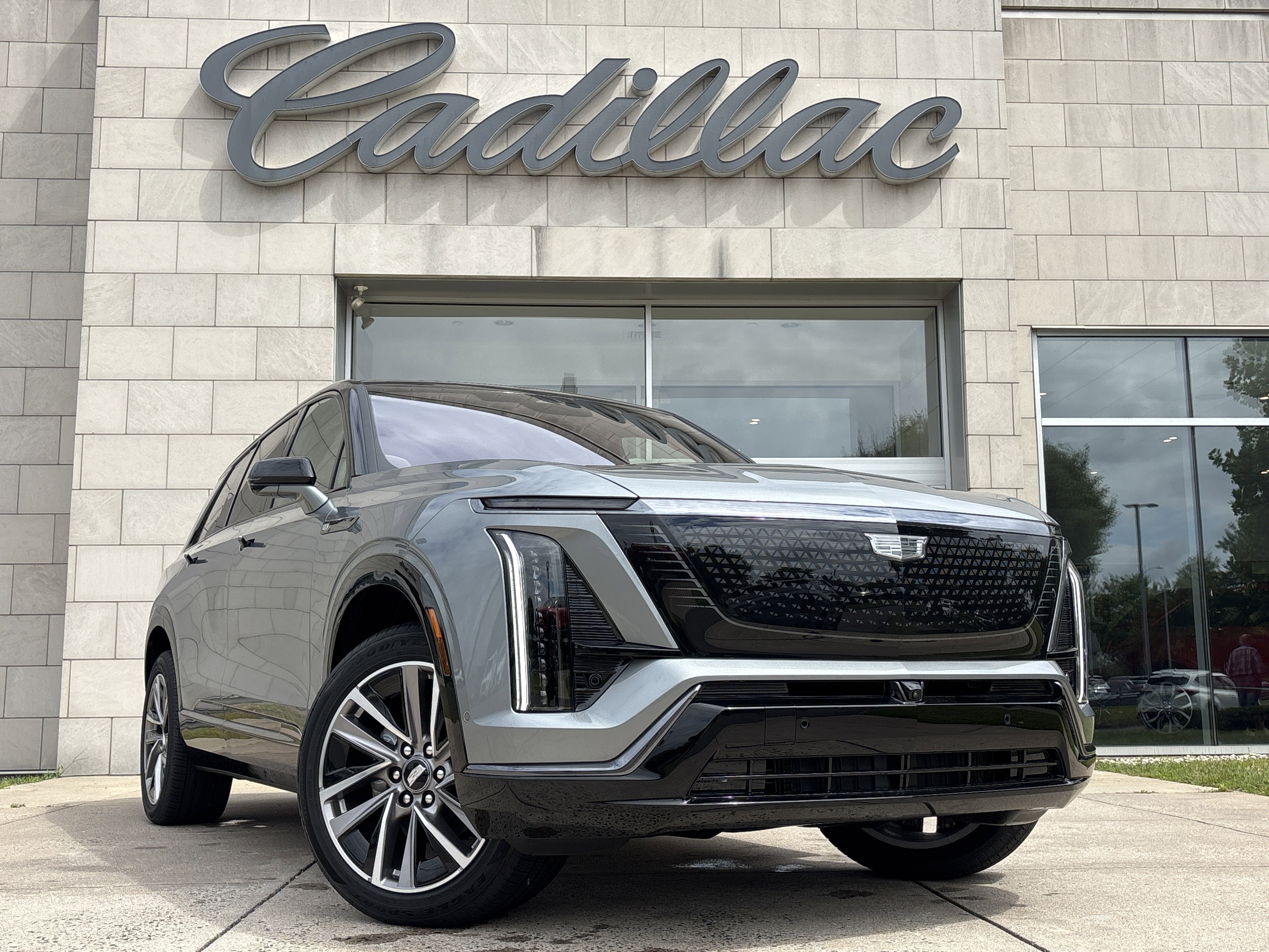 New 2026 Cadillac Vistiq Sport image 1