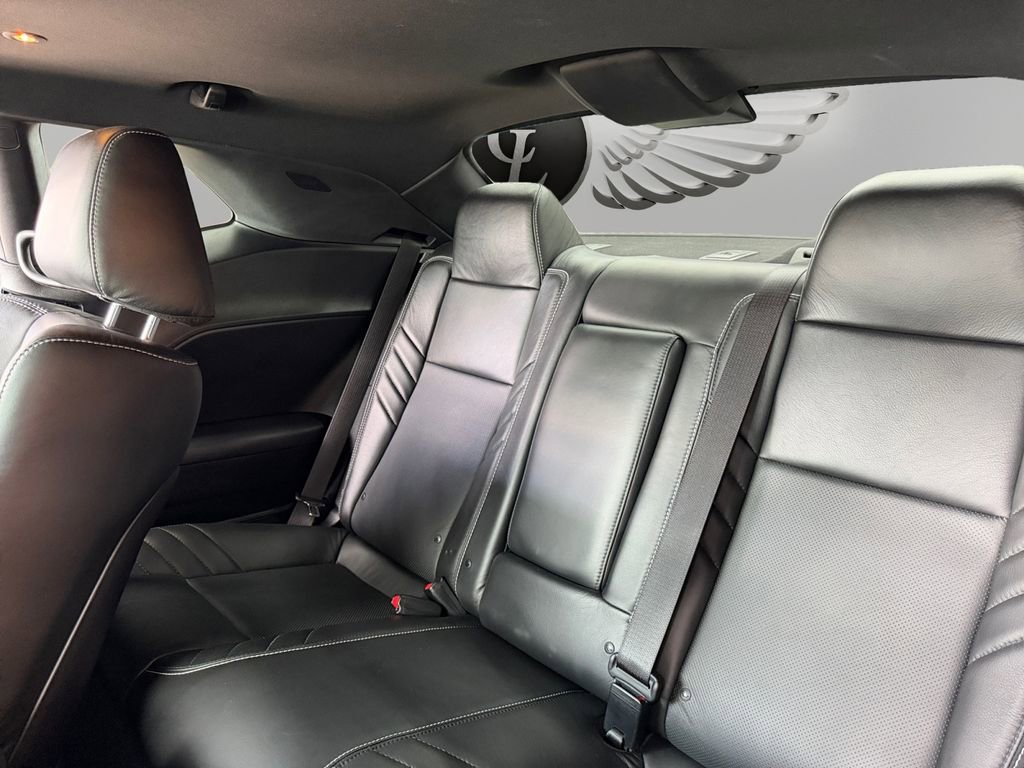 Used 2019 Dodge Challenger SRT Hellcat w/ Laguna Leather Package RWD image 13