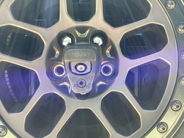 Used 2022 Jeep Wrangler Unlimited Rubicon w/ Xtreme Recon 35" Tire Package AWD/4WD image 32