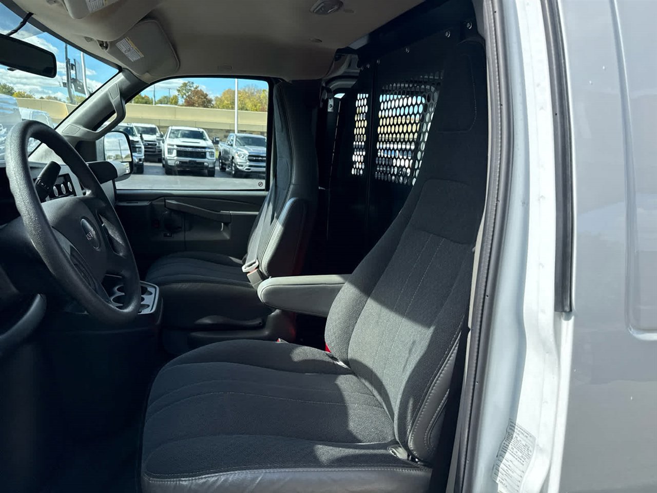 Used 2024 GMC Savana 2500 w/ Driver Convenience Package image 13