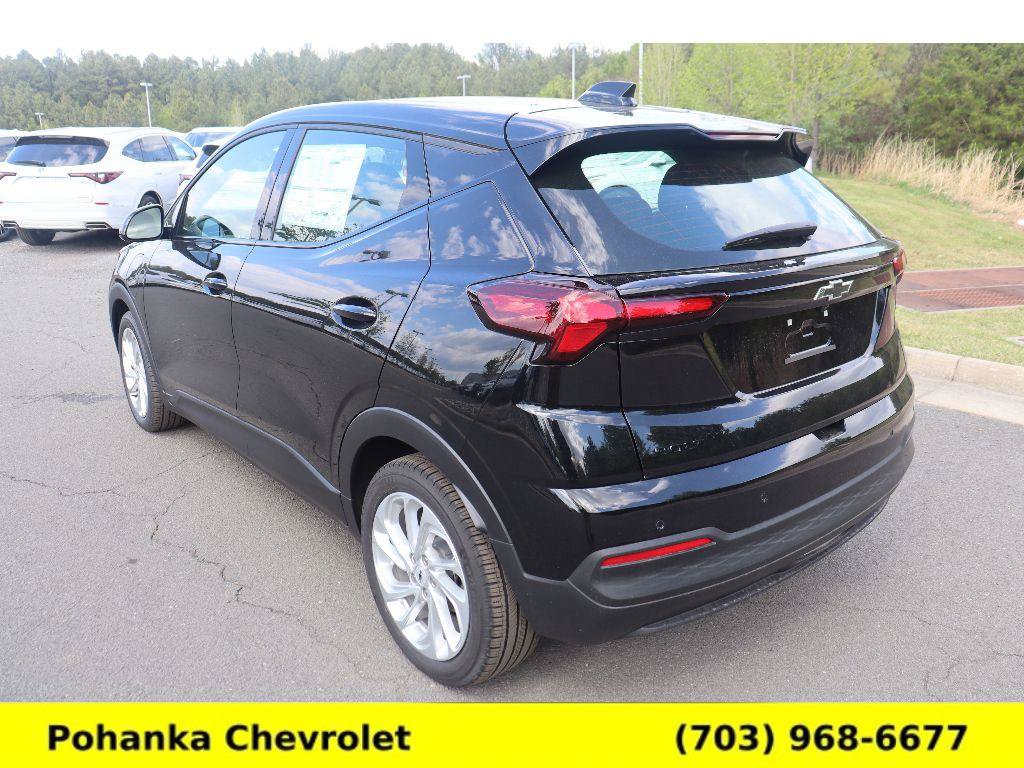 New 2027 Chevrolet Bolt LT w/ Comfort Package FWD image 5