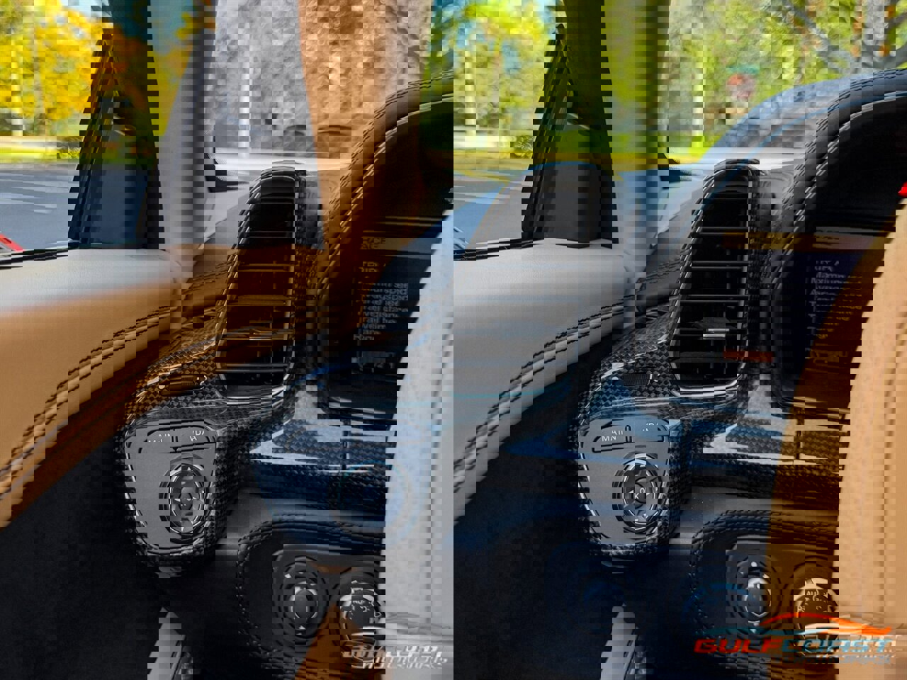 Used 2014 Ferrari 458 Spider image 19