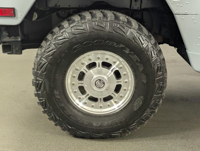 Used 2003 HUMMER H1 4-Door Open Top AWD/4WD image 15