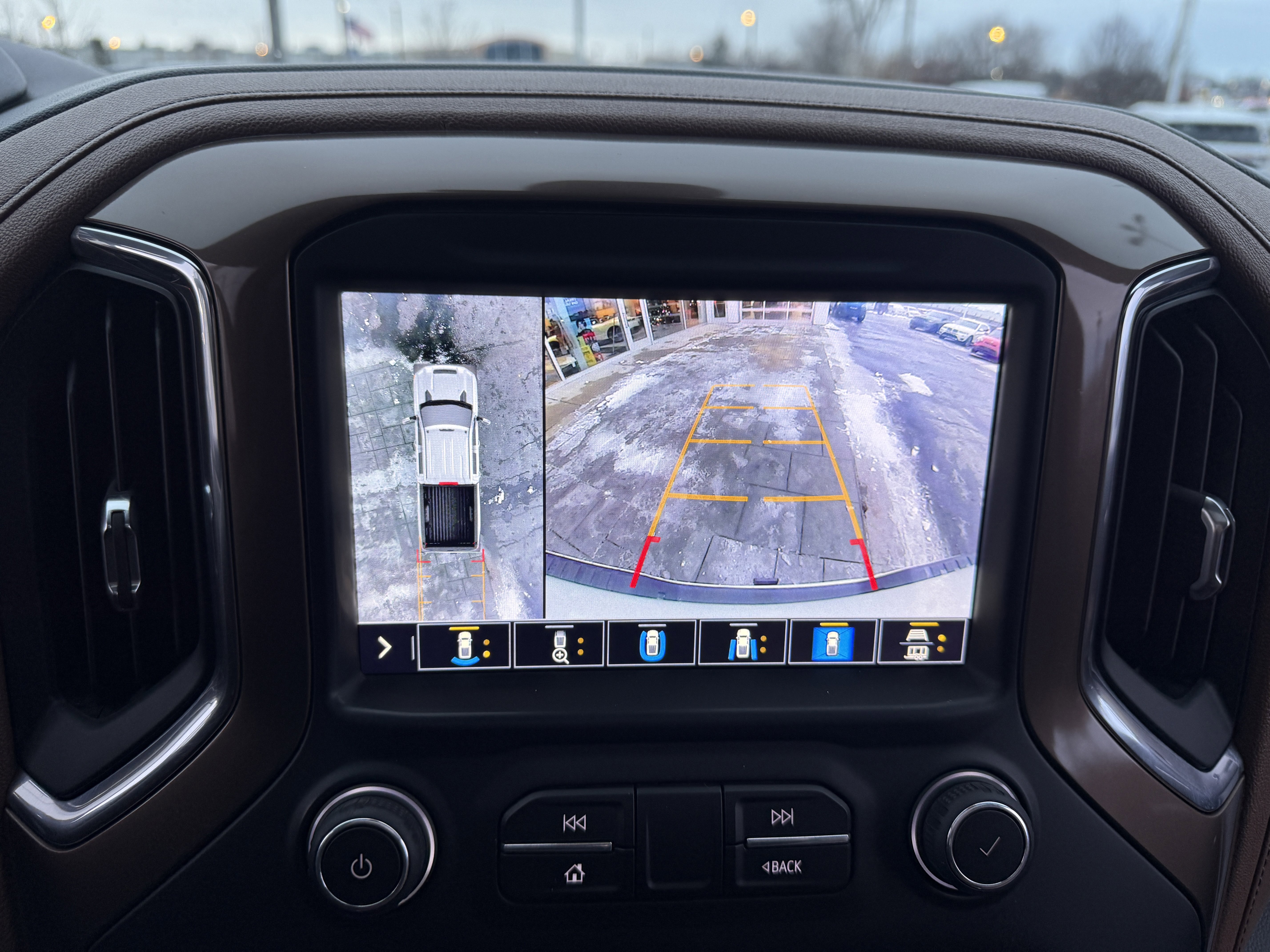 Used 2020 Chevrolet Silverado 2500 High Country image 16